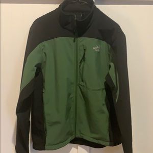 Men’s North Face jacket